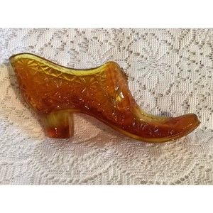 Boyd Daisy & Button Pattern Orange Slag Glass Slipper Shoe Glass Figure Glows